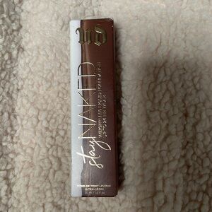 NEW urban decay stay naked weightless liquid foundation Shade 81NN